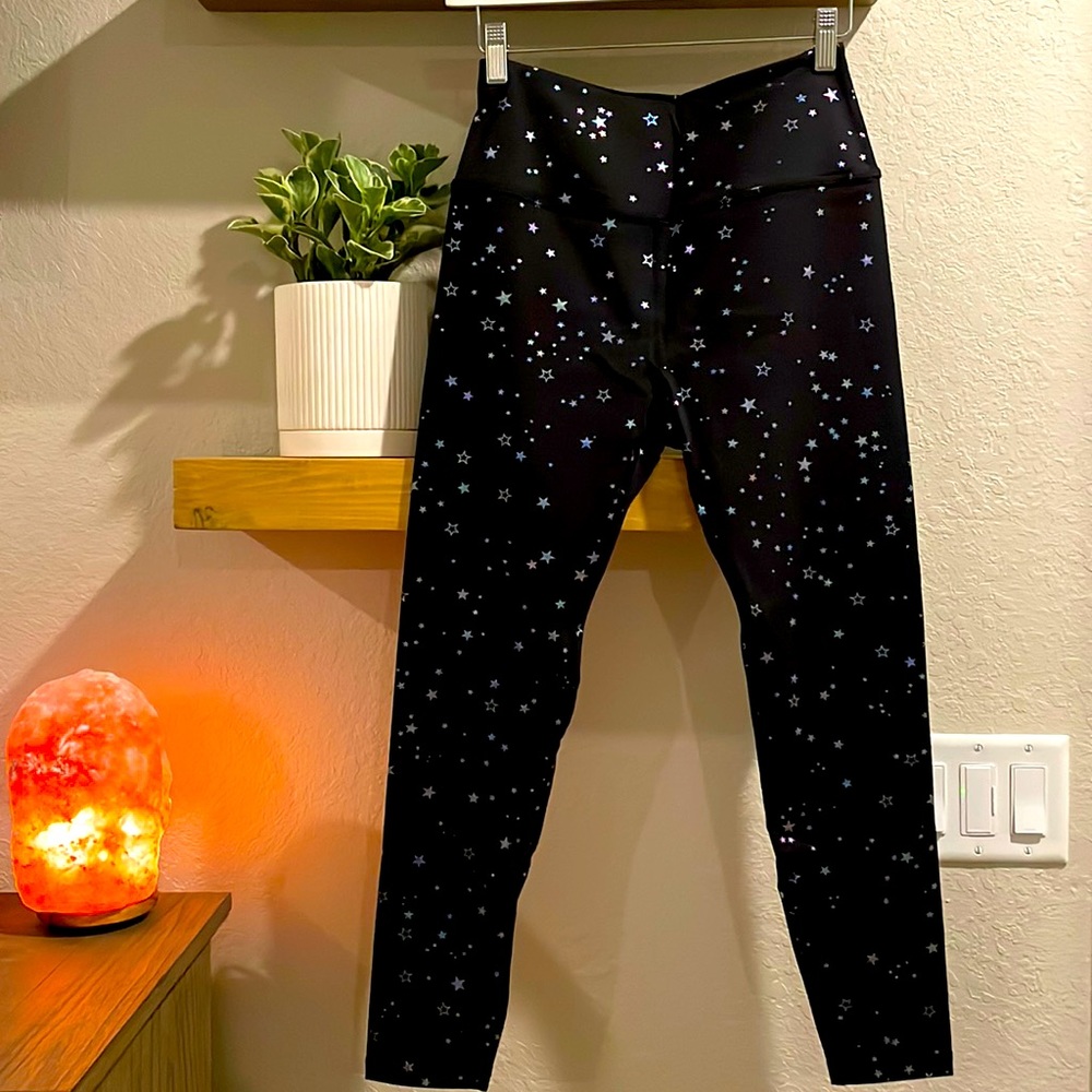 Beyond Yoga HR 25”. Size M
